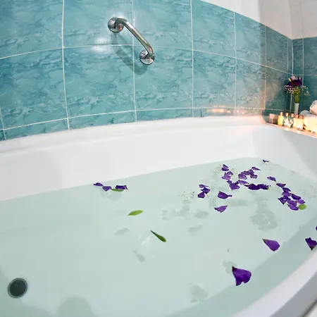 Hotel Sergah 4*